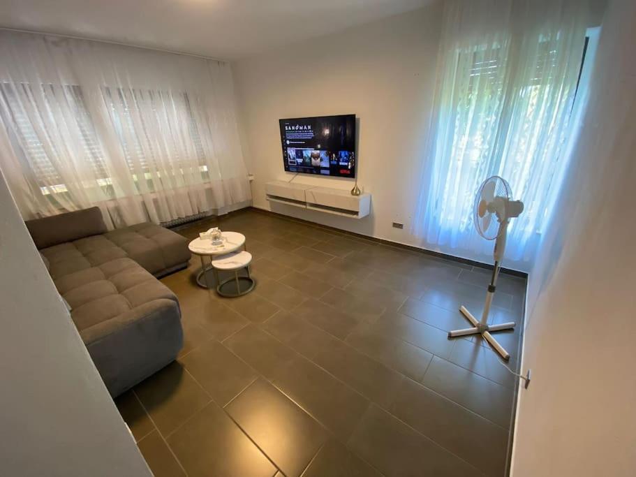 Ferien-Villa Direkt Am Rhein Sauna/Whirlpool Gotterswickerhamm Eksteriør billede
